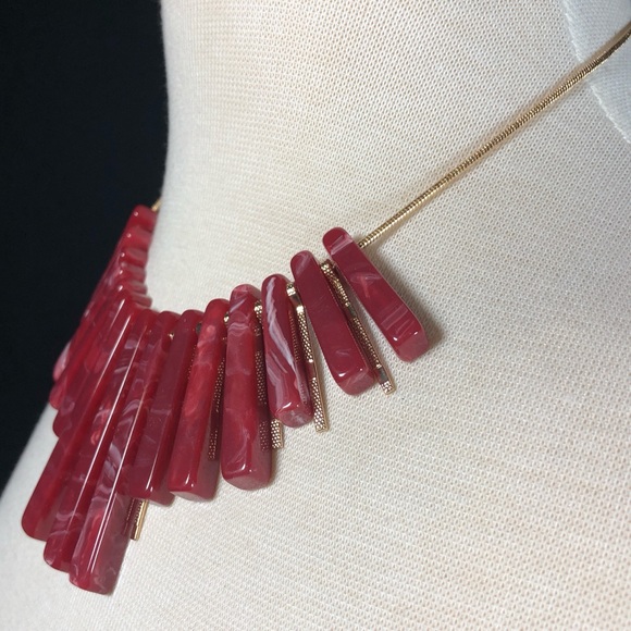 Large Red Bar Flared Necklace Earrings Set - Picture 2 of 3